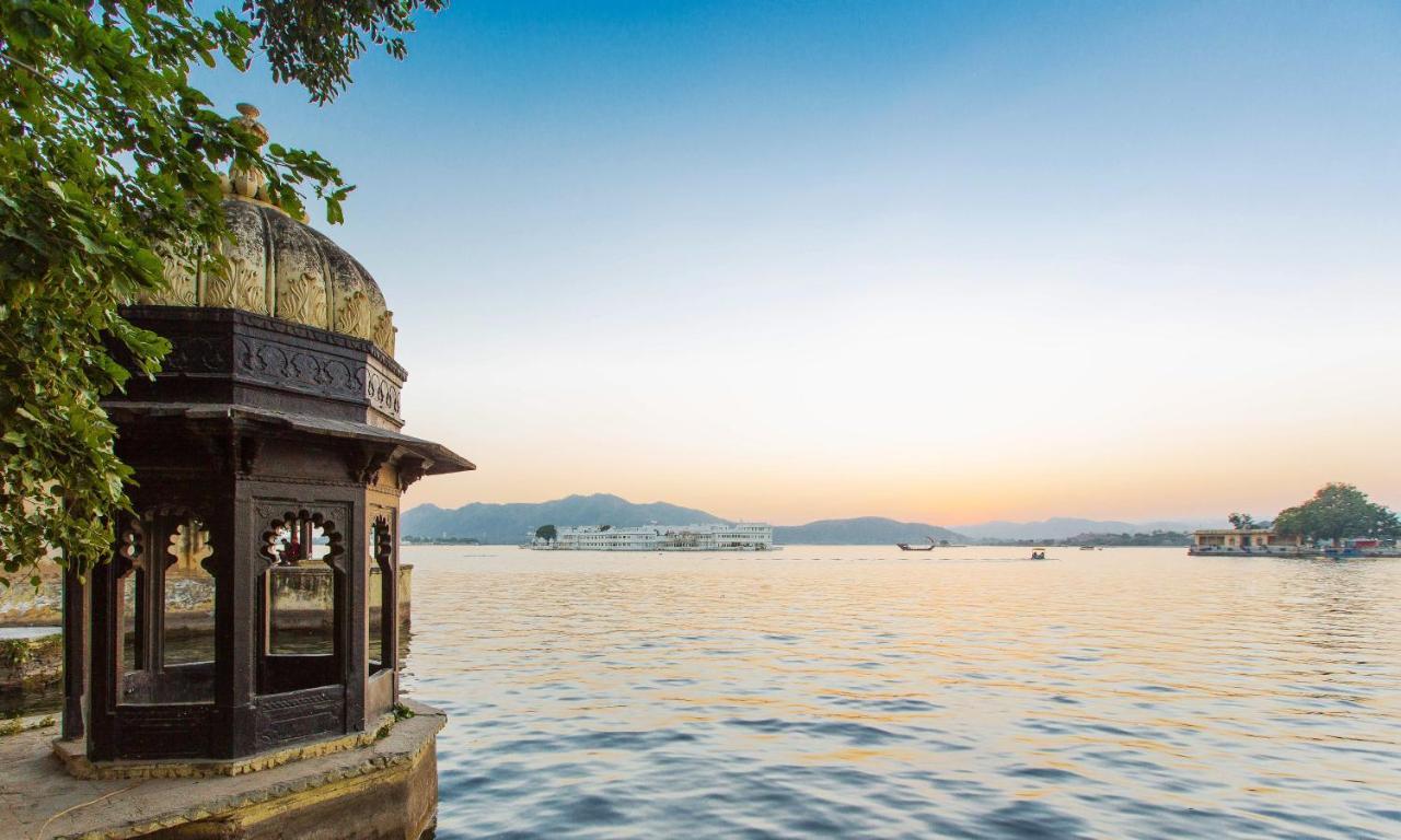 Gypsy Child Lake Hostel Udaipur Exterior foto